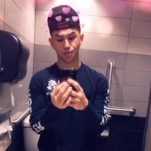 Meet your Posher, Damian